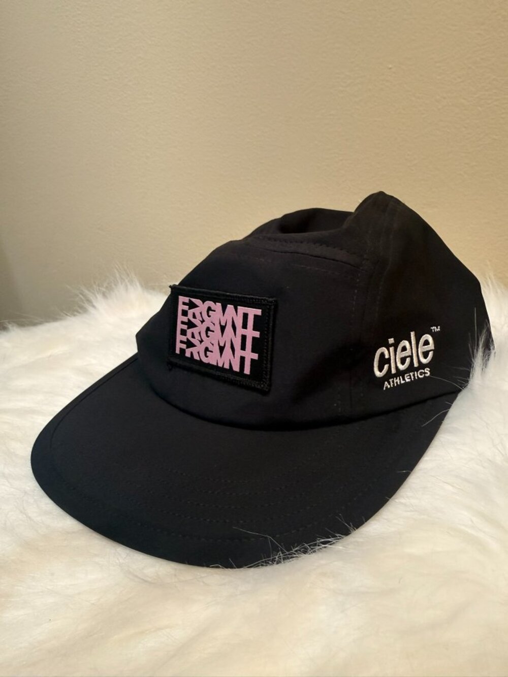 Ciele Athletics Black 5 Panel Running Cap FRGMNT Pink Patch 58 cm